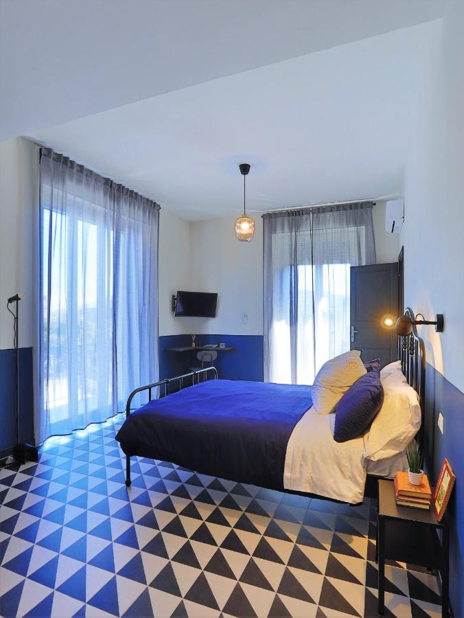 Отель Nuccia Urban Loft Неаполь Экстерьер фото